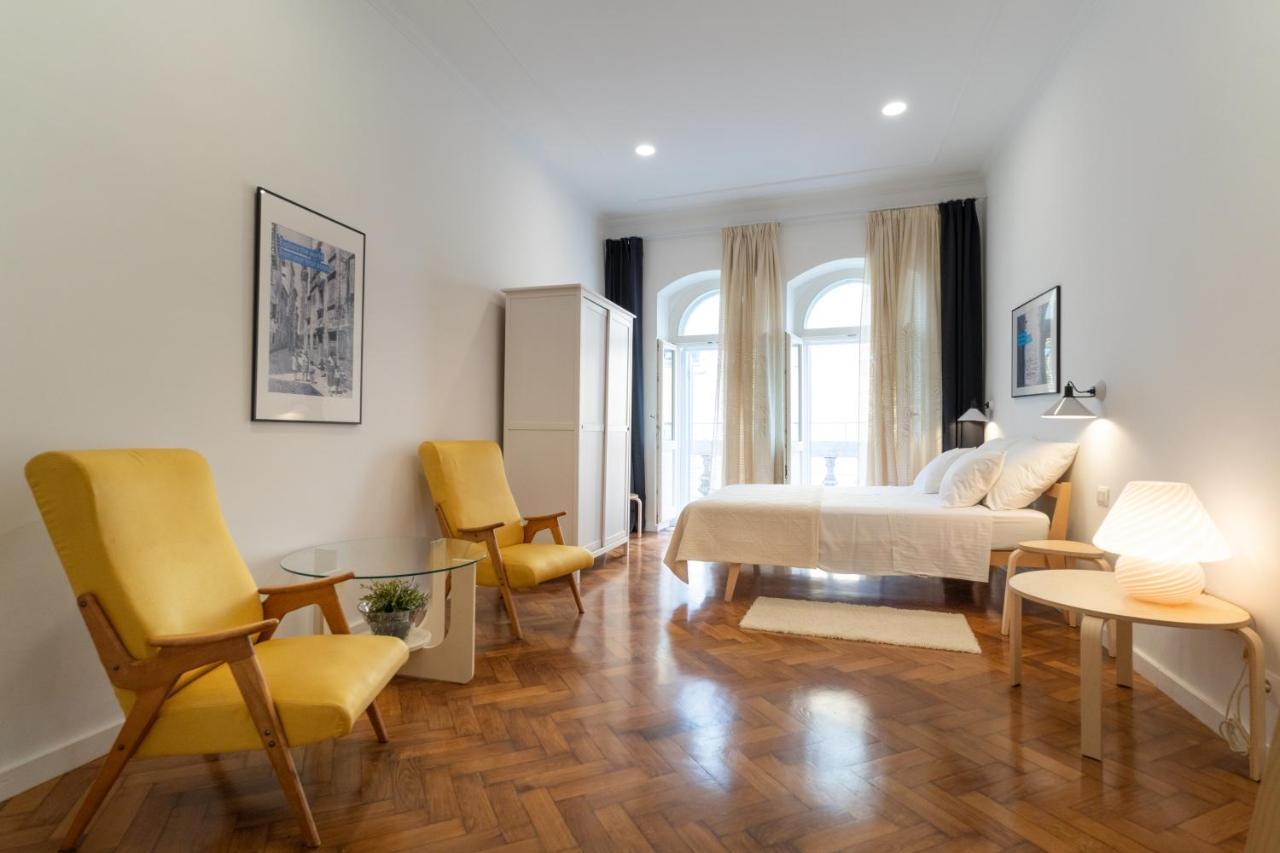 Mimi Carera Apartment & Room ロヴィニ エクステリア 写真