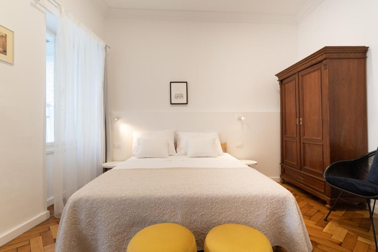 Mimi Carera Apartment & Room ロヴィニ エクステリア 写真