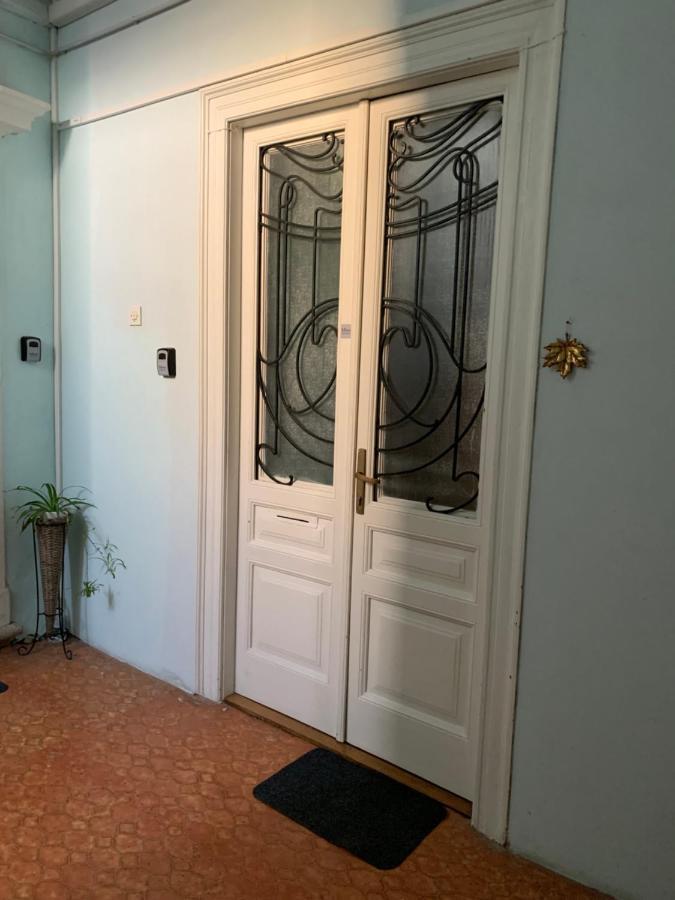 Mimi Carera Apartment & Room ロヴィニ エクステリア 写真